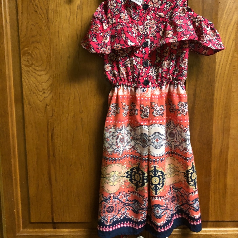 Girls size 3 romper mint condition